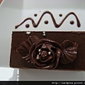 MONTMARTRE CAFE  玫瑰巧克力蛋糕