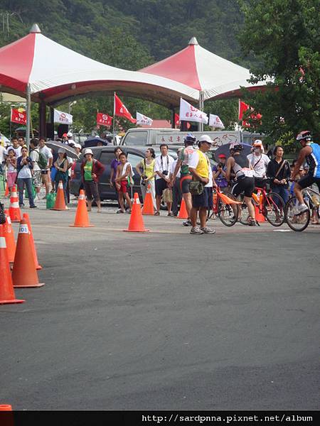 2009 梅花湖鐵人三項-泳度梅花湖 . 單車市區競速 (3_005