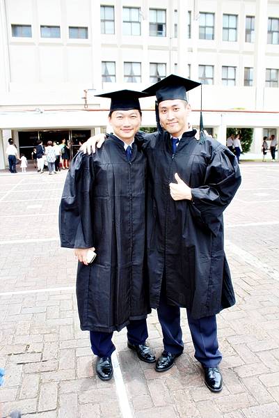 2012 6 8終於畢業了 (39)