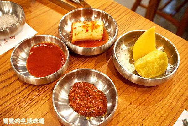 [台中 - 北區] 高品質高服務．韓國原汁原味烤肉店 ✗ 姜虎東678白丁烤肉