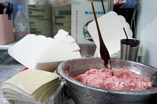 [高雄 - 鹽埕] 在地人的巷仔內美食．古早味美食小吃 ✗ 金溫州錕鈍大王