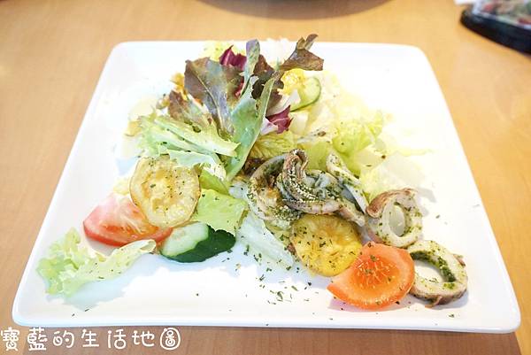 [台南 - 東區] 成大巷弄間的店面 ✗ 綠橄欖義大利麵