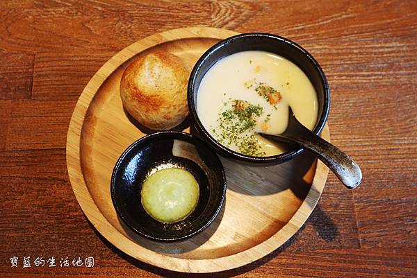 [台中 - 中區] 高質感的義台結合 ✗ YATS Light葉子(台中) with 品記宵夜