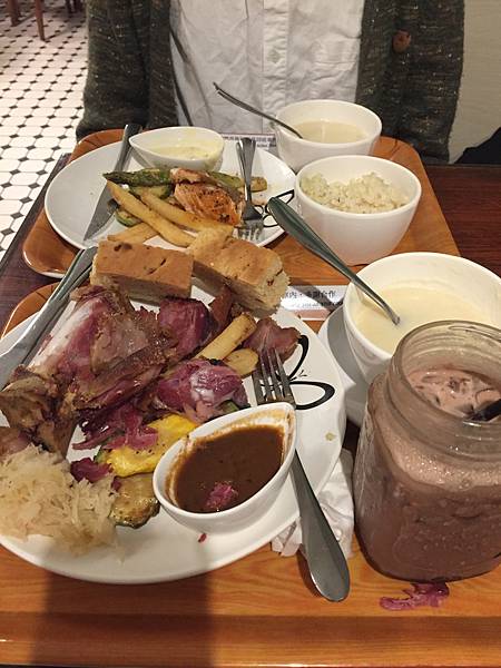 IMG_9831.JPG IMG_9831.JPG