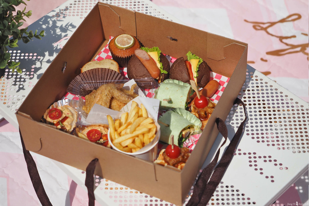 璐露野餐16.jpg 璐露野餐16.jpg