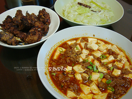 dinner酒釀豆乳雞、蒲瓜、麻婆豆腐、大黃瓜排骨湯