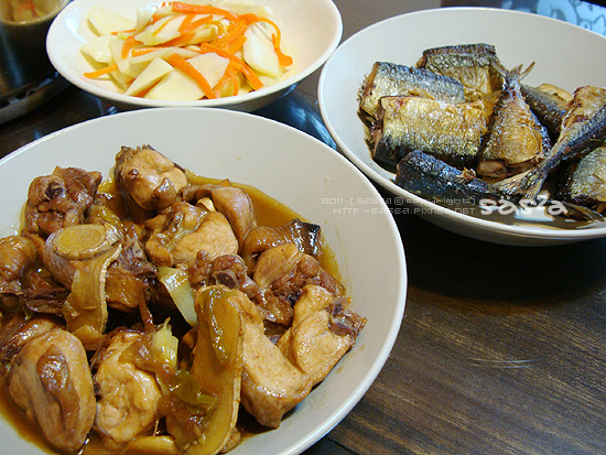 lunch醋燒雞、秋刀魚、筊白筍、牛蒡玉米湯