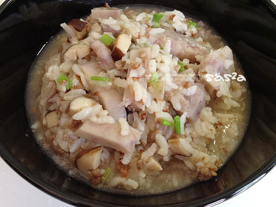 香菇芋頭肉末粥