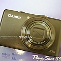 Canon S95