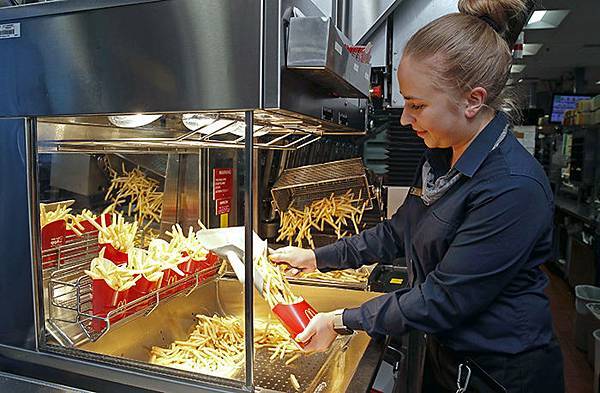McDonalds_Test_Fryer.jpg McDonalds_Test_Fryer.jpg