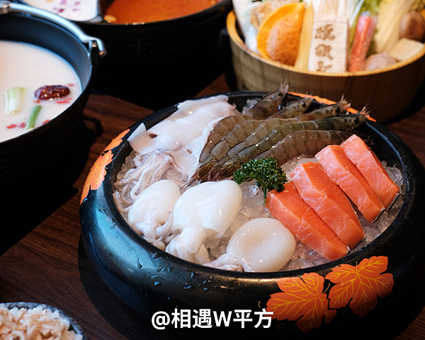 【台中美食】燒瓶子 大肆の鍋 北屯店 一個人也可以獨享鴛鴦鍋 北屯必吃火鍋 海陸雙享 自助吧誠意十足 生日聚餐 壽星優惠 大坑美食 (8)