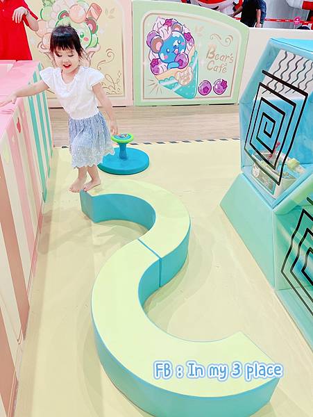 育兒 全新貝兒絲咖啡零死角開放式遊戲區,飲料喝到飽,外