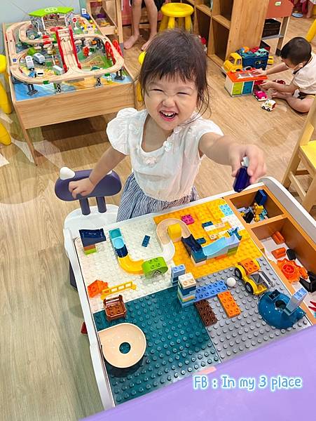 育兒 全新貝兒絲咖啡零死角開放式遊戲區,飲料喝到飽,外