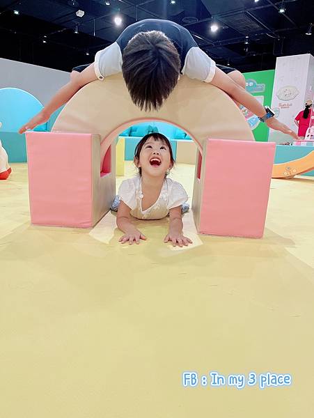 育兒 全新貝兒絲咖啡零死角開放式遊戲區,飲料喝到飽,外