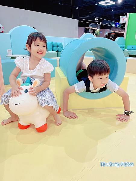 育兒 全新貝兒絲咖啡零死角開放式遊戲區,飲料喝到飽,外