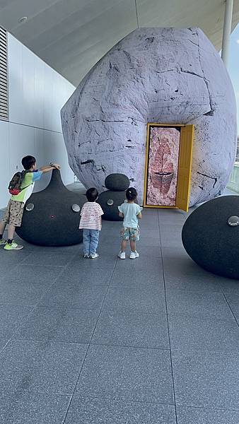 桃園市兒童美術館開館展<探險未來>