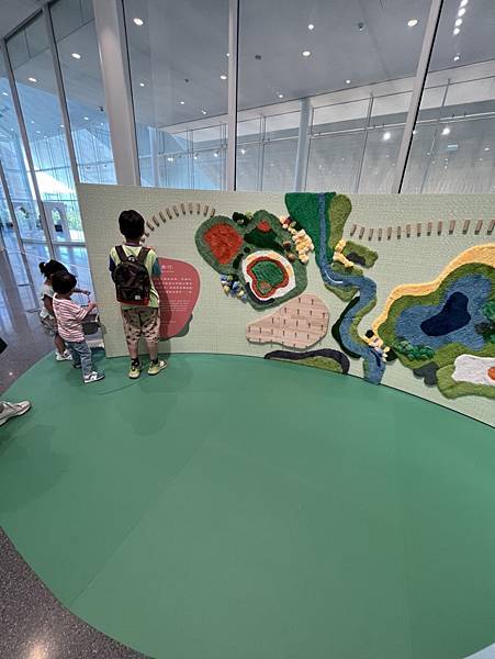 桃園市兒童美術館開館展<探險未來>