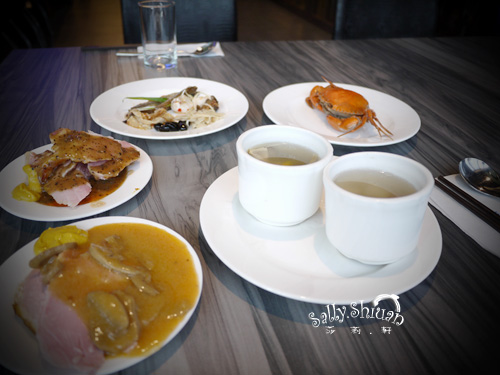 P1030325-1.jpg