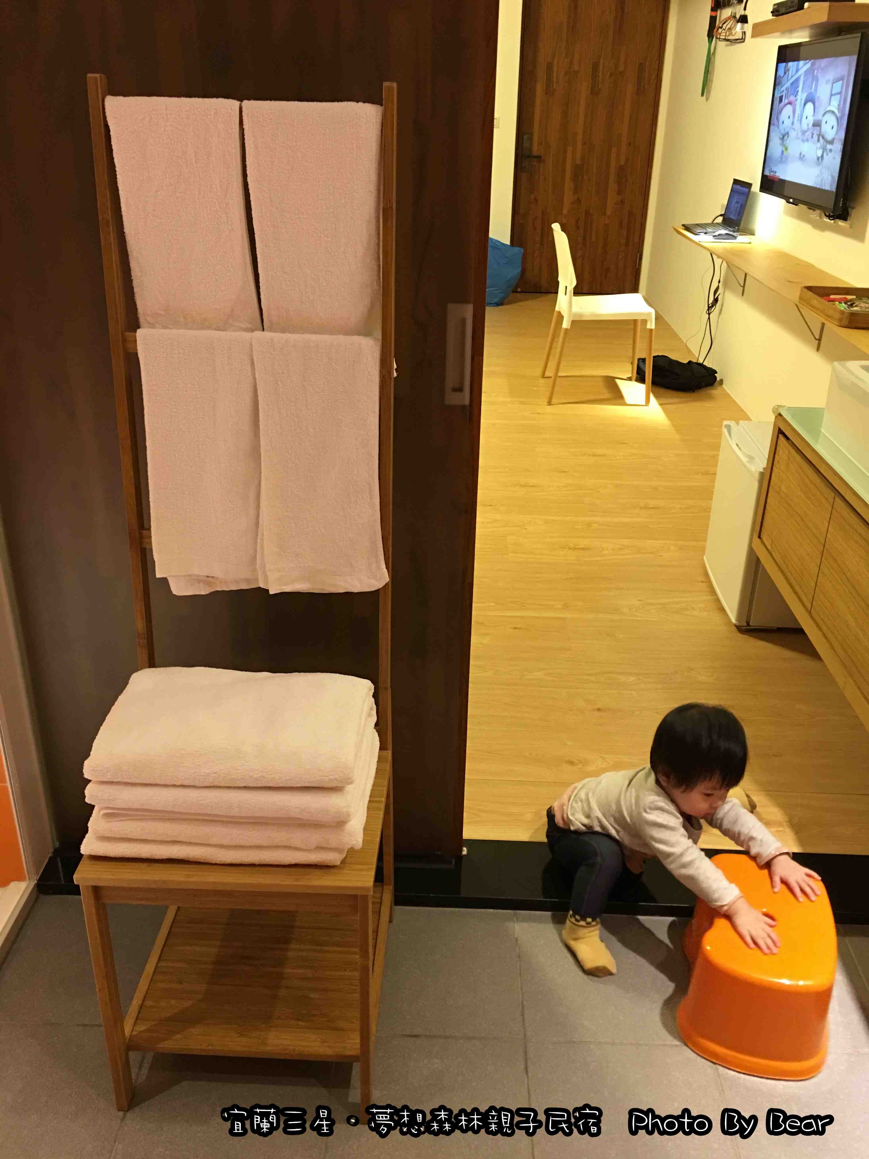 126-001.jpg 126-001.jpg