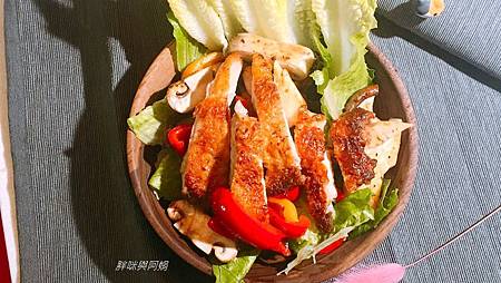 胖咪阿娟幸福廚房迷迭香雞排溫沙拉S__7315603.jpg