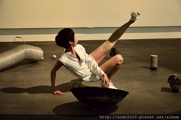 羅文瑾 Wen-jinn Luo《身體‧吸收》Body_ Absorption攝影劉嘉欽 (1 羅文瑾 Wen-jinn Luo《身體‧吸收》Body_ Absorption攝影劉嘉欽 (1