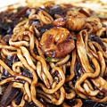韓式黑醬麵