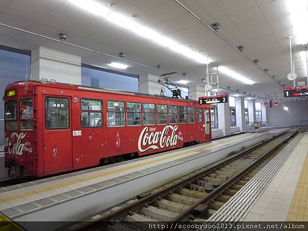 Takaoka Station (5).JPG