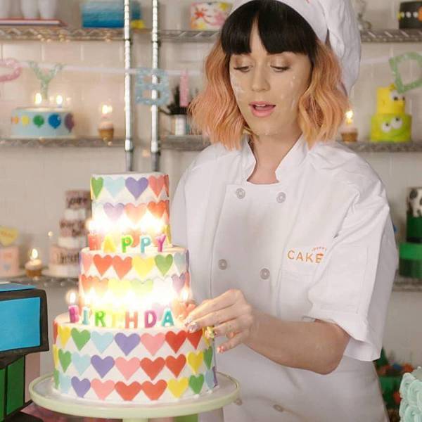 Katy Perry Birthday生日 中文歌词 雪花台湾 Katy Perry Birthday生日 中文歌词 雪花台湾