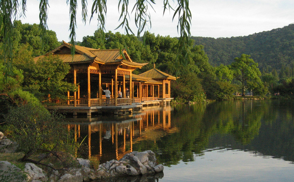 西湖1.JPG 西湖1.JPG