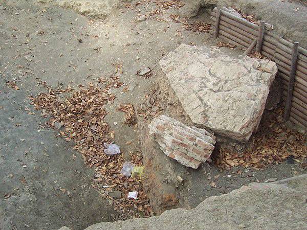 城牆出土遺址