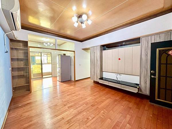 獨家!台南北區我家前面有公園三房平車電梯大樓(已售出)