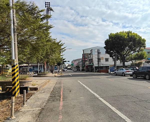 台南東山區15米路店面雙面臨路建地(都市計畫內)