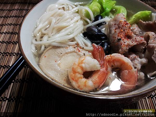 黑豆肉片-手工烏龍麵 /手工麵線料理