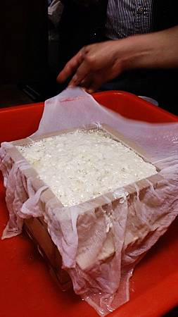 新北旅遊,深坑老街 豆腐DIY 新北旅遊,深坑老街 豆腐DIY