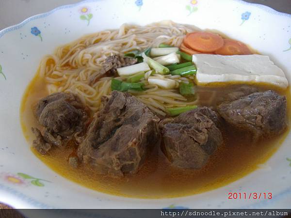 牛肉湯-手工麵線 (2).JPG