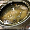 宜蘭-武暖餐廳-茶樹菇煨湯.JPG