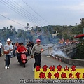 從廟出來後的橋