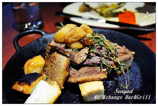 D'Xchange Bar&Grill