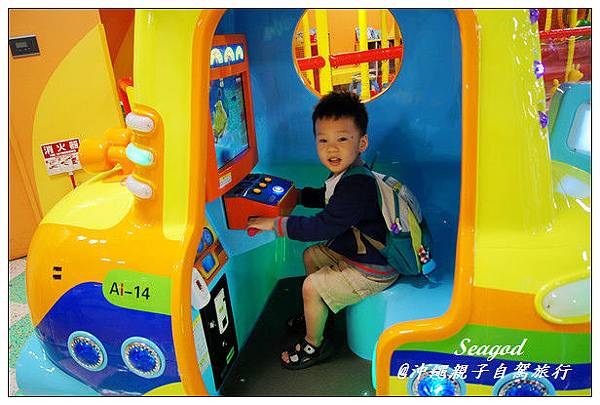 OTS租車美國村閒遊 OTS租車美國村閒遊