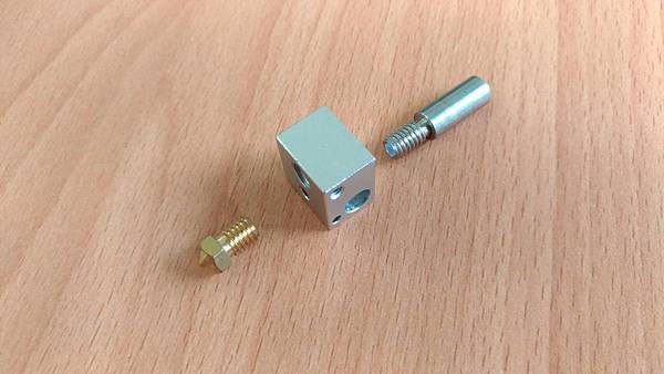 head 3 separate.jpg head 3 separate.jpg