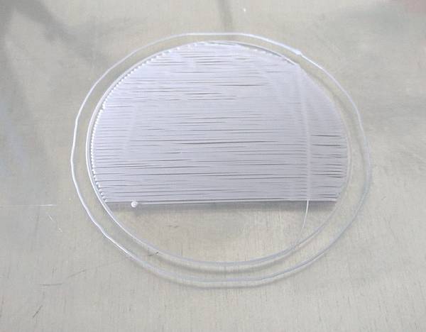 間隙太大.jpg 間隙太大.jpg