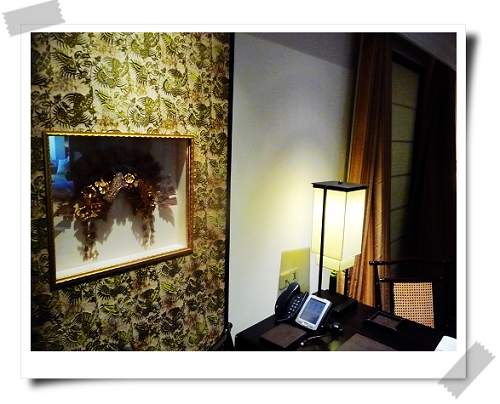 32 St. Regis-Suite的辦公桌.jpg 32 St. Regis-Suite的辦公桌.jpg