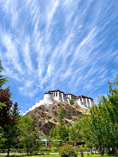 【西藏】-世界屋脊 拉薩 布達拉宮 大昭寺 那木措 青藏鐵路 【西藏】-世界屋脊 拉薩 布達拉宮 大昭寺 那木措 青藏鐵路