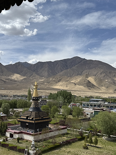 【西藏】-世界屋脊 拉薩 布達拉宮 大昭寺 那木措 青藏鐵路 【西藏】-世界屋脊 拉薩 布達拉宮 大昭寺 那木措 青藏鐵路