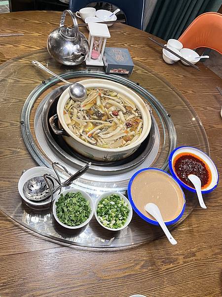 【西藏】-世界屋脊 拉薩 布達拉宮 大昭寺 那木措 青藏鐵路 【西藏】-世界屋脊 拉薩 布達拉宮 大昭寺 那木措 青藏鐵路