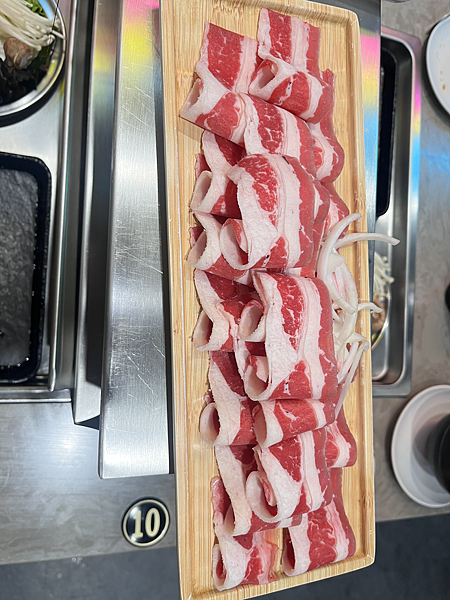 【高雄】-鳳山 蓁火烤兩吃平價CP值高棉花糖 身高送肉 【高雄】-鳳山 蓁火烤兩吃平價CP值高棉花糖 身高送肉