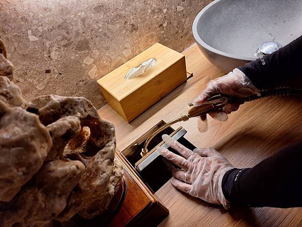 蟑螂防治_細縫處理 (4)