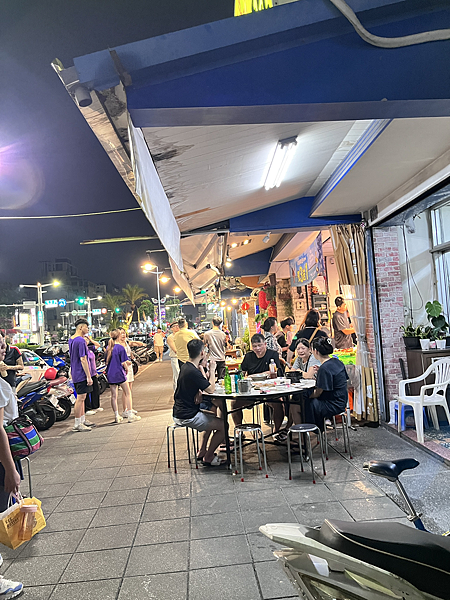【嘉義】-體育館炭烤 海產店 熱炒店 新鮮好吃 【嘉義】-體育館炭烤 海產店 熱炒店 新鮮好吃