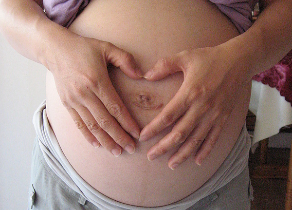 36 weeks 01.JPG