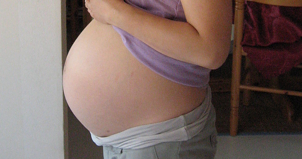 36 weeks 02.JPG